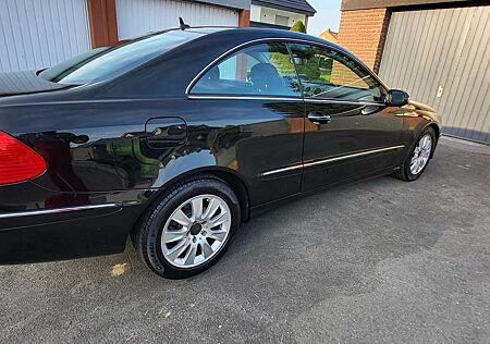 Mercedes-Benz CLK 200 CLK Coupe 200 Kompressor Elegance