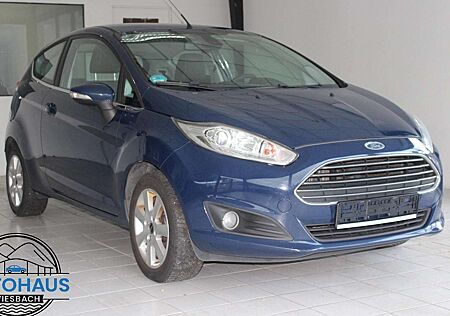 Ford Fiesta Titanium Tüv Service und Allwetterreifen neu