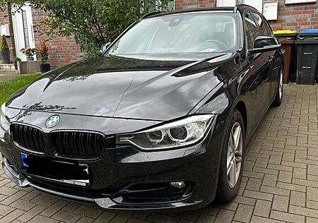 BMW 320 d/NaviProf/Sportline/Autom/Schaltw/AhkElektr