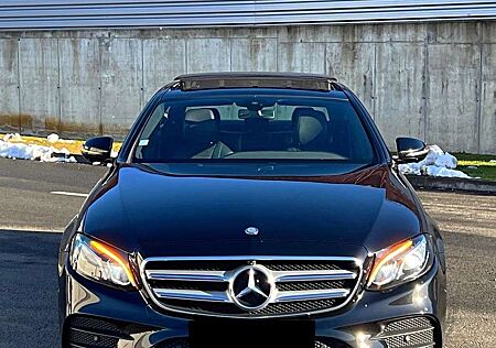 Mercedes-Benz E 200 200