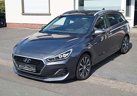 Hyundai i30 cw Premium*LED*Navi*T.-Leder*RFK*F1*Panorama