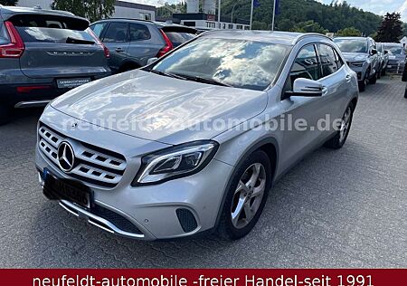 Mercedes-Benz GLA 220 4Matic Offroad-Paket LED HighPerformance