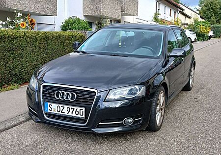 Audi A3 2.0 TDI Sportback DPF Attraction