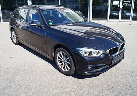 BMW 318i 318 Touring Advantage * Navi * LED *