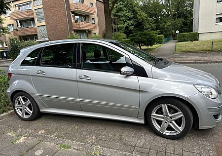 Mercedes-Benz B 180 CDI