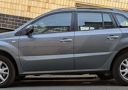 Renault Koleos 2.5 16V 4x2 Expression. 6,000€ VB