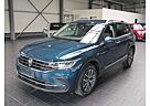 VW Tiguan Volkswagen 1.5 TSI OPF DSG Life AHK Navi PDC LED