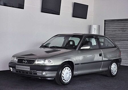 Opel Astra F Season ! Erst 088.884 km ! Traumzustand !