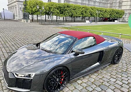Audi R8 Spyder V10+*B&O*Carbon*Keramik*Voll*NO OPF
