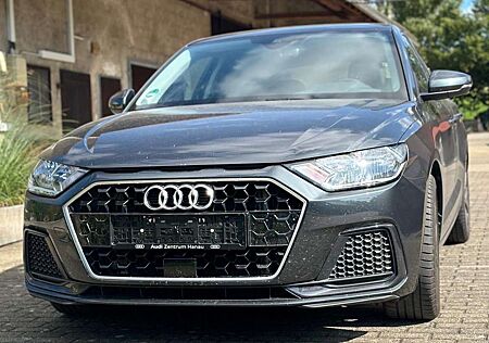 Audi A1 30 TFSI Sportback advanced