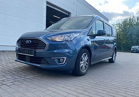 Ford Grand Tourneo Connect 1.5 TDCi Titanium 7-Sitzer PANO AHK