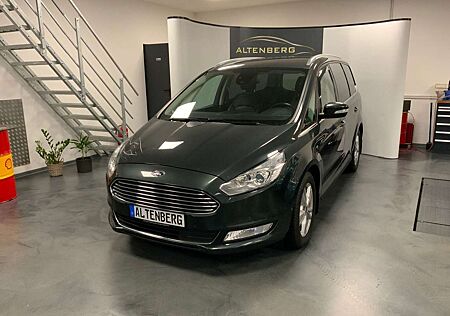 Ford Galaxy Titanium AHK ACC 7.Sitze Navi Memory PDC