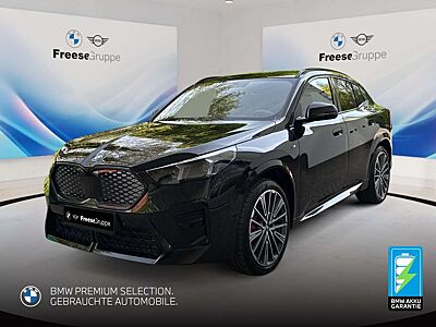 BMW iX2 xDrive30 AHK 360° STANDHZ HEAD-UP PANO RFK