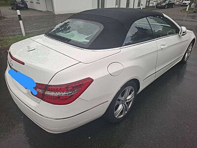 Mercedes-Benz E 220 E 220 CDI-Cabrio-BlueEFF-7G-TRONIC Avantgarde-Xenon-Navi-LEDER