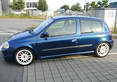 Renault Clio 2.0 16V RS, TÜV 2026