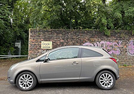 Opel Corsa 1.2 16V ecoFLEX Selection