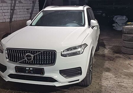 Volvo XC 90 XC90 2.0 B5 Momentum c20 awd 235cv 7p.ti geartronic my1