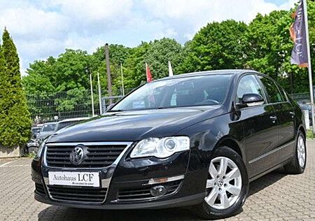VW Passat Volkswagen Lim. 1.4 TSI Sportline Navi Tempom. PDC