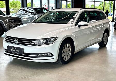 VW Passat Variant Volkswagen Comfortline Navi Keyless Start-Stopp elekt. Außens