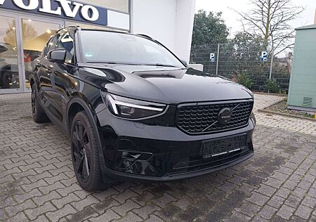 Volvo XC 40 XC40 B4 Ultra Black Edition ACC, AHK, Pano