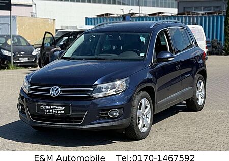 VW Tiguan Volkswagen Sport+NAVI+ALCANTARA+TEMPOMAT+TÜV NEU