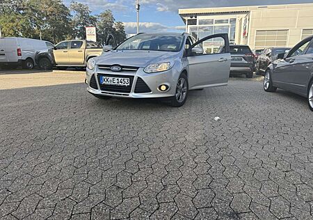 Ford Focus Turnier 1.0 EcoBoost Start-Stopp-System SYNC Editi