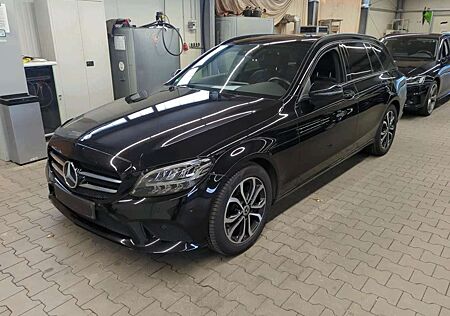 Mercedes-Benz C 200 T d AVANTGARDE PAN-Dach/AHK/NIGHT-PAKET