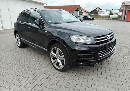 VW Touareg Volkswagen V6 TDI BMT R-Line Leder Pano Navi Kamera