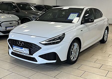 Hyundai i30 Fastback*N-Line*ACC*LED*Cam*SHZ*TeilLeder*1H