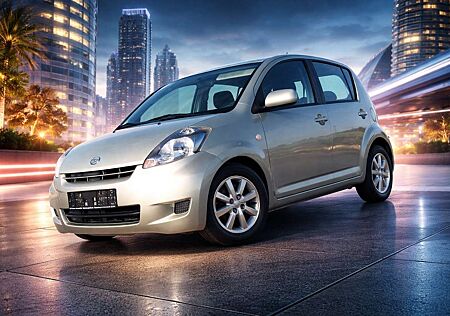 Daihatsu Sirion 2.Hand .30100 km. Klima . Winterreifen !