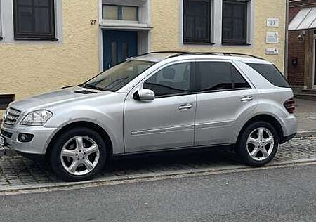 Mercedes-Benz ML 320 CDI 4Matic 7G-TRONIC DPF
