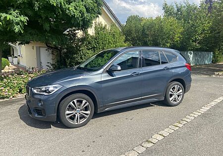 BMW X1 sDrive18d Aut. Sport Line AHK