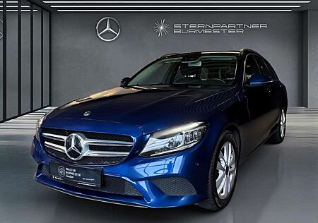 Mercedes-Benz C 180 T Avantgarde+Pano+AHK+MultiBeam+Navi+Kamera