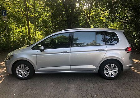 VW Touran Volkswagen 1.5 TSI ACT OPF DSG Comfortline