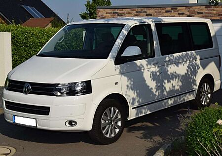 VW T5 Multivan Volkswagen Multivan DPF Highline Autm.