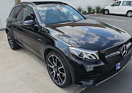 Mercedes-Benz GLC 43 AMG AMG BiTurbo 4Matic Eu6 Panorama VOLLAUSSTATUNG !!!