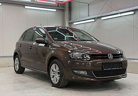 VW Polo Volkswagen Life