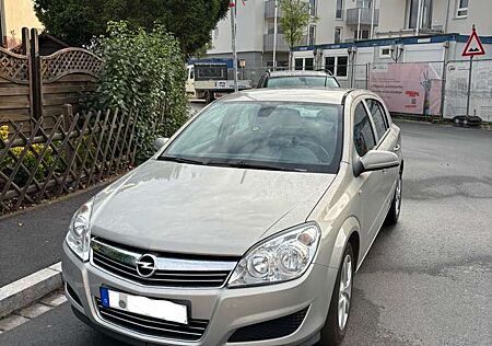 Opel Astra 1.4 Edition
