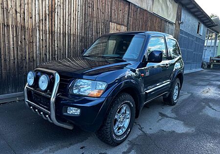 Mitsubishi Pajero 3,2 DI-D GLS,Hochdach,AHK,Automatik,Klima