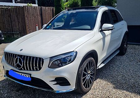 Mercedes-Benz GLC 220 d+4Matic+9G-TRONIC+AMG+Line