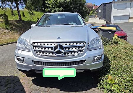 Mercedes-Benz ML 350 (164.186)
