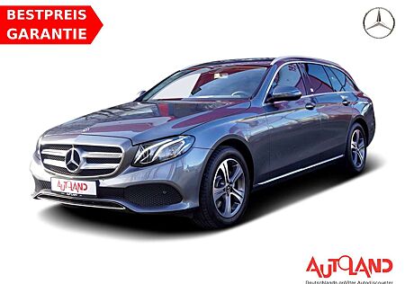Mercedes-Benz E 200 E200 T-Modell LED 360° Navi Keyless-Go Tempomat