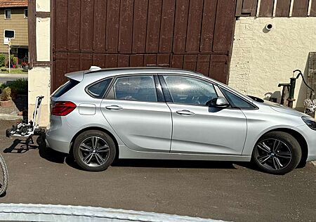 BMW 220 i Sport Line
