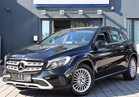 Mercedes-Benz GLA 180 7G-DCT Style AC*Sportsitze*ALU*PDC*NAVI