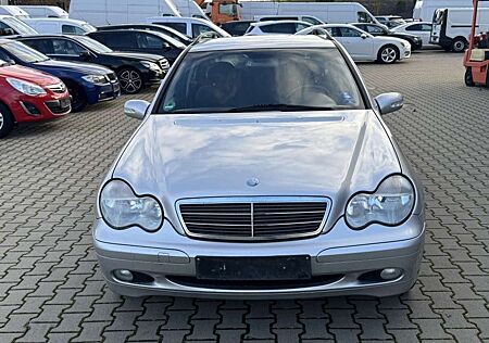 Mercedes-Benz C 180 T Classic 1. Hand