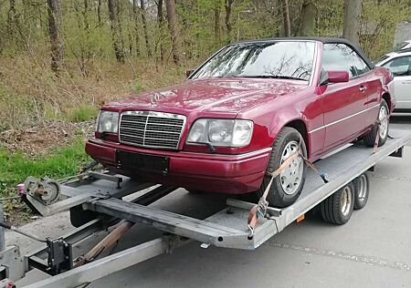 Mercedes-Benz E 220 Cabrio