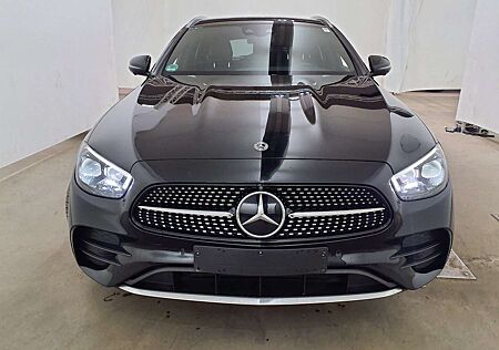 Mercedes-Benz E 300 e AMG 360°*Distro*Mubeam*AHK*DAB*Alcantara