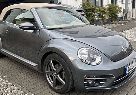 VW Beetle Volkswagen The Summer Cabriolet 1.4 TSI DSG (Blue Motion)