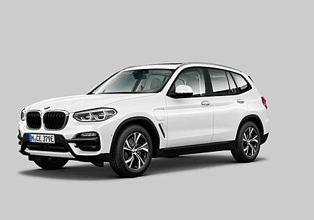 BMW X3 xDr30e PANO*ACC*AdapLED*HiFi*LiveCockpit*HUD