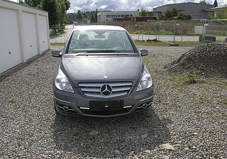 Mercedes-Benz B 200 CDI - Navi - Klima - AHK - PDC ...